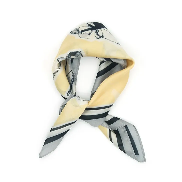 Klasik Çiçekli Poli Eşarplar