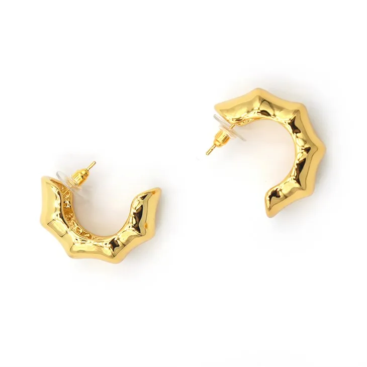 Kabarık Charlotte Çemberleri