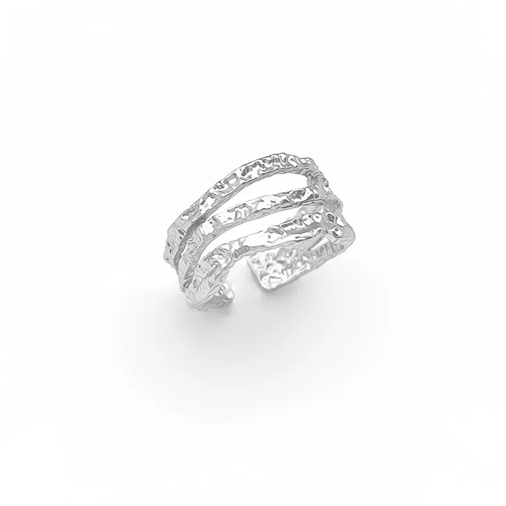 Gümüş Üçlü Yüzük